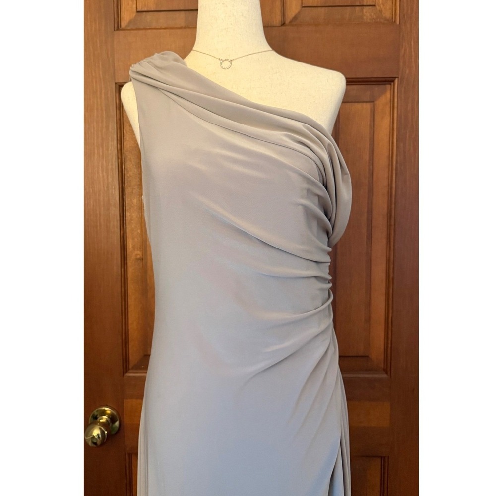 Ralph Lauren Evening Off-Shoulder Gown Women's Size 10 Beige Wedding Formal Maxi